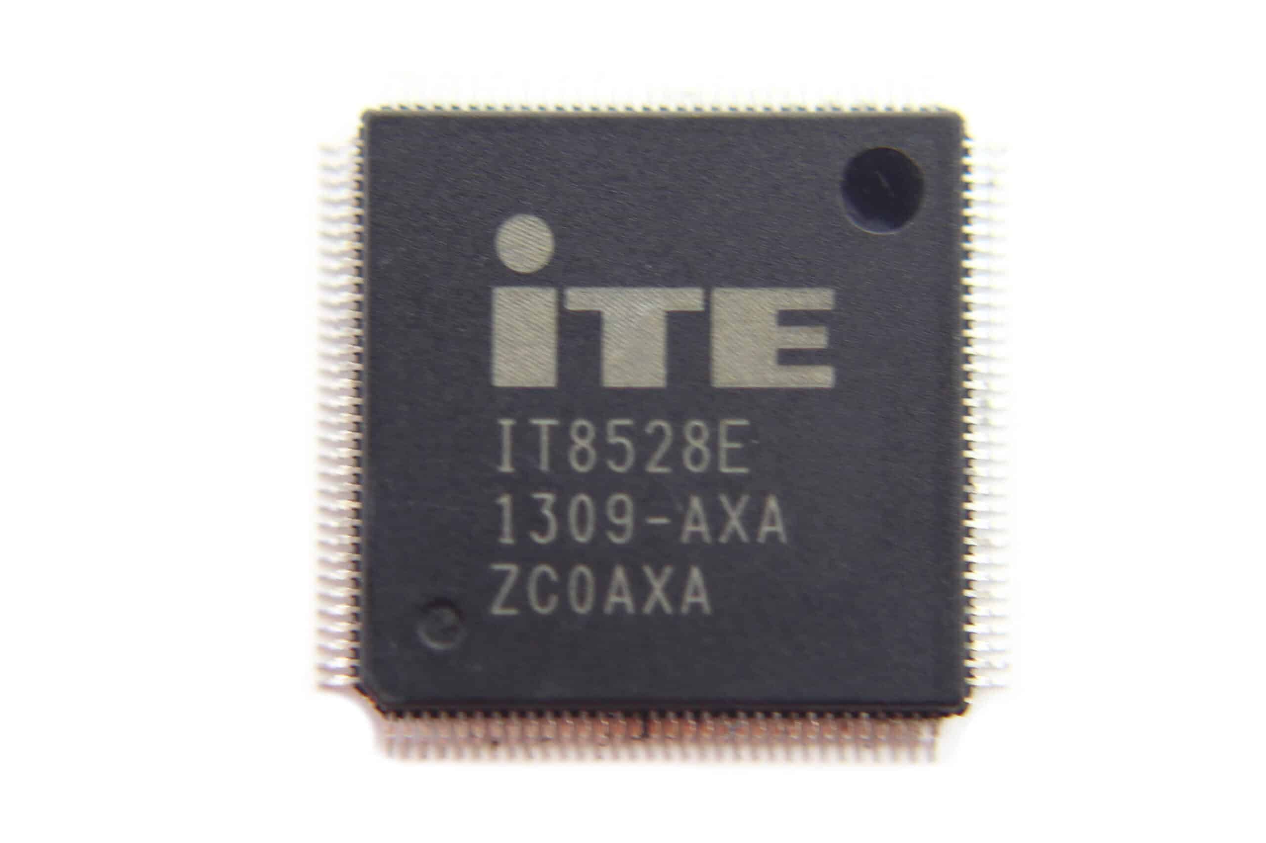 1pcs it8528eaxa it8528e AXA tqfp 128 it8528e ic chip